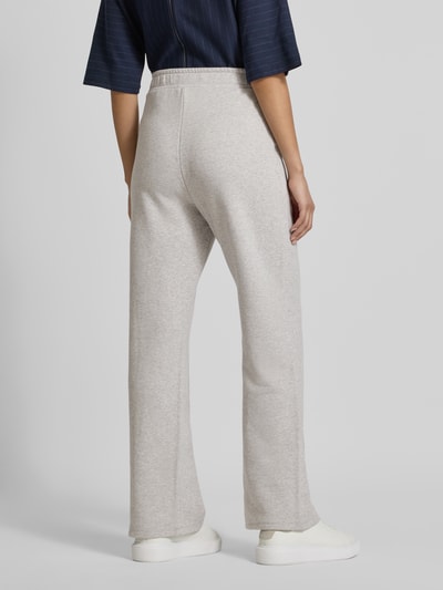 Weekend Max Mara Spodnie dresowe o kroju regular fit z mieszanki bawełny model ‘FOLK’ Jasnoszary 5