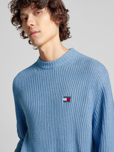 Tommy Jeans Strickpullover mit Label-Patch Rauchblau 3