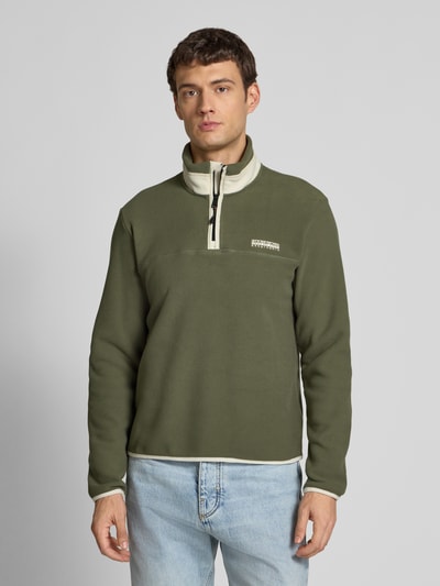 Napapijri Sweatshirt mit Label-Stitching Modell 'DERGANA' Oliv 4