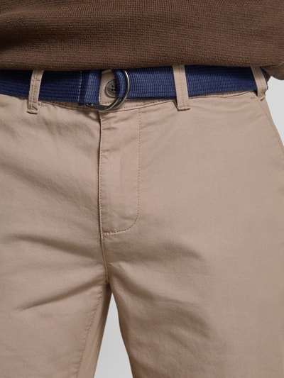 MCNEAL Slim Fit Chino mit Gürtel Beige 3