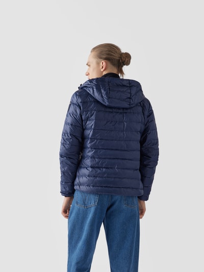 Blauer USA Daunenjacke mit Kapuze Marine 6