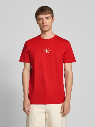 Calvin Klein Jeans T-Shirt mit Rundhalsausschnitt und Label-Stitching Rot 4