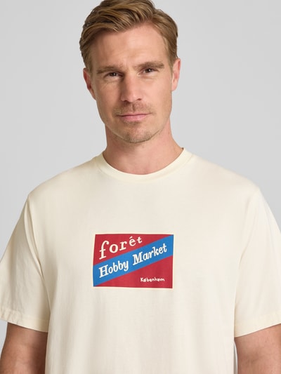 Forét T-shirt z wełny Escorial z nadrukiem z motywem model ‘HOBBY’ Złamany biały 3