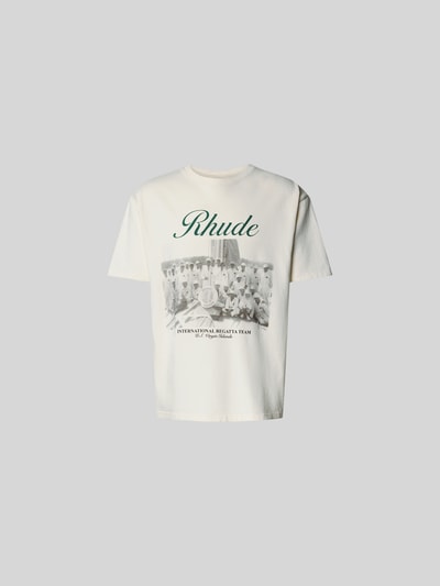 Produktfoto, Regular Fit T-Shirt aus Baumwolle von RHUDE für Herren, Rundhalsausschnitt, Label-Print, Foto-Print, Rückenlänge 72 cm bei Größe M, cremefarbener Stoff mit Druck und glatter Textur