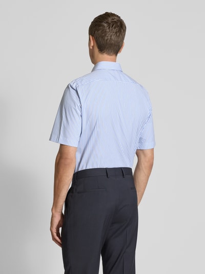 BOSS Regular Fit Kurzarmhemd mit Kentkragen Modell 'Joe' Weiss 5