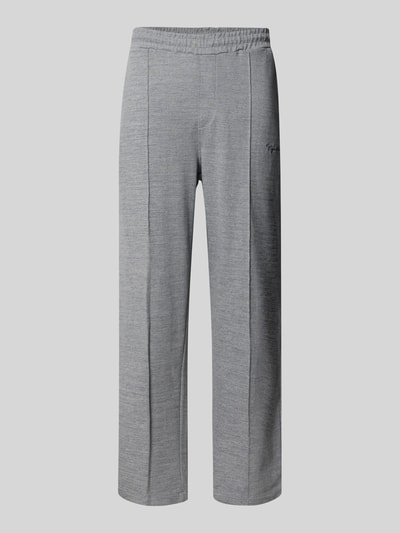 Produktfoto, Track Pants mit Logo-Stitching Modell 'Skagen' von Pegador aus grauer Baumwolle, lockerer Schnitt, elastischer Bund, seitliche Eingrifftaschen, feine Textur, französische Taschen und Gesäßleistentasche, für Herren