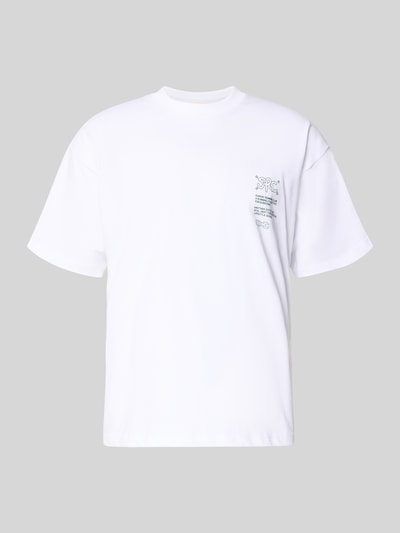 Produktfoto, białe T-Shirt z nadrukiem statement-owym, bawełna, krój prosty, model 'Athletic Department' od ANOTHER COTTON LAB, dekolt okrągły, długość tyłu w rozmiarze M: 69 cm