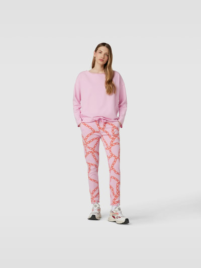 Juvia Sweatpants mit Allover-Print Rosa 1