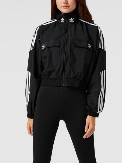 adidas Originals Kurtka treningowa krótka z paskami z logo Czarny 4