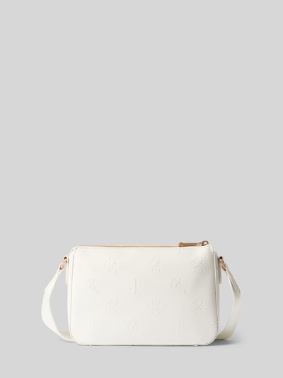 Produktfoto, torebka Handtasche mit Logo-Muster Modell 'decoro edition jasmina' von JOOP!, biała z aplikacją z metką, odpinany pasek na ramię, główna przegroda z zamkiem błyskawicznym, szerokość w rozmiarze 1: 24 cm, długość w rozmiarze 1: 16 cm, głębokość w rozmiarze 1: 6 cm, długość paska na ramię w rozmiarze 1: 109 cm