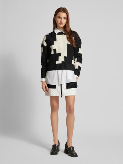 Marc Cain Minirock mit Reißverschlusstaschen Offwhite 1