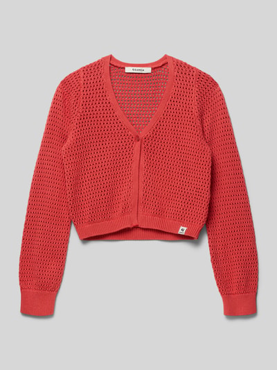 Produktfoto, Regular Fit Strickjacke mit Lochmuster von Garcia in Koralle, reine Baumwolle, Knopfverschluss, elastische Abschlüsse, V-Ausschnitt, Logo-Detail