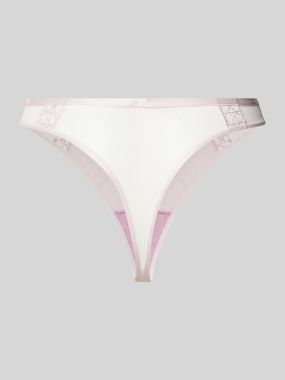 Triumph String im semitransparenten Design Rosa 3