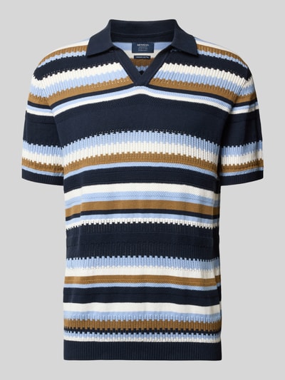Produktfoto, Strickshirt im Allover-Look mit Polokragen von MCNEAL, reine Baumwolle, Regular Fit, marineblau, weiß, braun gestreift, strukturierte Oberfläche