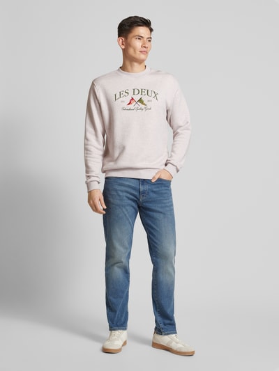 Les Deux Sweatshirt mit Label-Stitching Modell 'Ivy' Hellgrau Melange 1