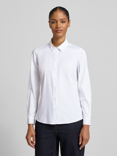 Barbour Bluzka koszulowa o kroju regular fit z czystej bawełny model ‘DERWENT’ Biały 4