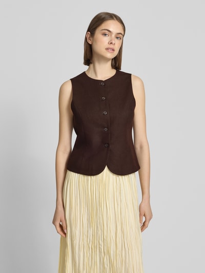 Modelka kobieca nosi Slim Fit Weste aus Viskose-Leinen-Mix Modell 'GOA' od Only, jednolity, materiał: tkanina, krój slim fit, widok całej sylwetki z przodu.