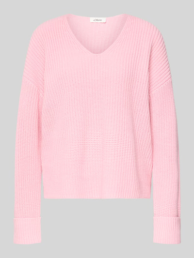 Produktfoto, Oversized Strickpullover aus Baumwoll-Mix von s.Oliver RED LABEL, różowy, jednolity kolor, rippstrick, V-dekolt, 3/4 rękaw z mankietem, boczne rozcięcia, label stitching