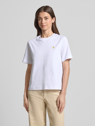 Kobiece modelka nosi Boxy Fit T-Shirt aus reiner Baumwolle Modell 'ELLA' von Selected Femme, kolor jednolity, krój boxy fit, okrągły dekolt, bawełna, widok całej sylwetki z przodu