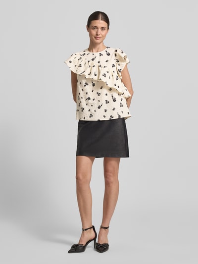Essentiel Antwerp Loose Fit Bluse mit Rüschendetails Modell 'JOOJOO' Offwhite 1