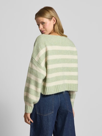 Only Regular Fit Strickpullover mit Allover-Muster Modell 'LAYA' Schilf 5