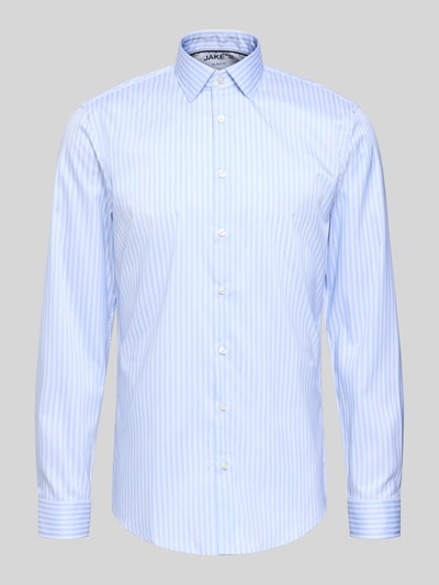 Produktfoto, Slim Fit Businesshemd mit Kentkragen von Jake*s aus elastischem Material-Mix, blau-weiß gestreift, Knopfleiste, Langarm.