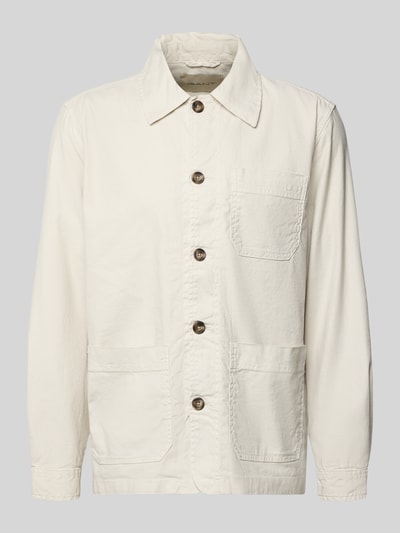 Produktfoto, Regular Fit Hemdjacke aus Leinen-Mix von Gant in Creme mit Umlegekragen, Knopfleiste, AufgesetzteTaschen und Baumwoll-Anteil.