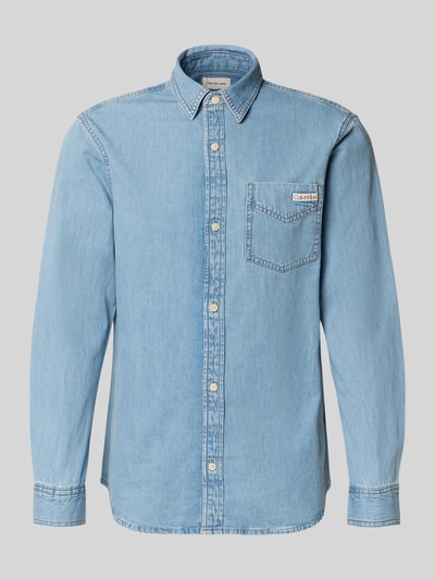 Productfoto, lichtblauw Regular Fit Jeanshemd met Label-Detail van Calvin Klein Jeans, pure katoen, borstzak, knoopsluiting, kentkraag, zichtbare textuur