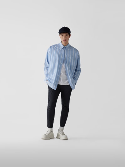 Stylebop Chino mit Eingrifftaschen Marineblau 1