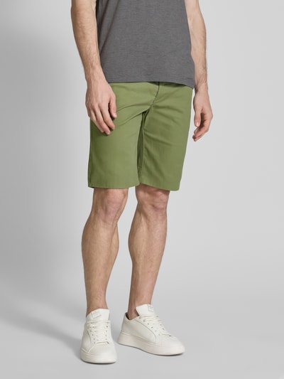 MCNEAL Slim Fit Shorts mit Gürtel Lind 4