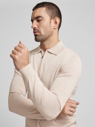 Christian Berg Men Strickpullover mit kurzem Reißverschluss Sand Melange 3