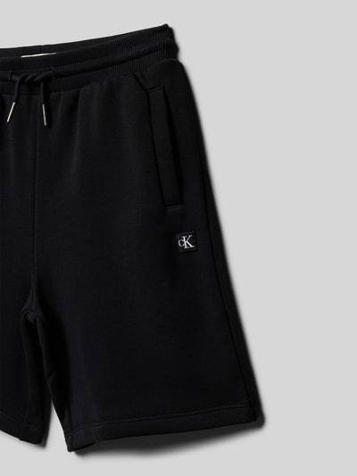 Calvin Klein Jeans Regular Fit Sweatshorts aus Baumwoll-Mix Black 2