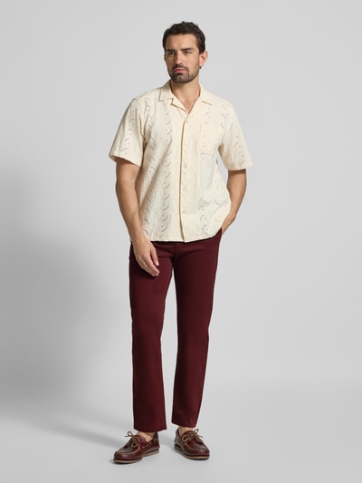 BOSS Orange Regular Fit Chino aus Baumwoll-Mix Bordeaux 1