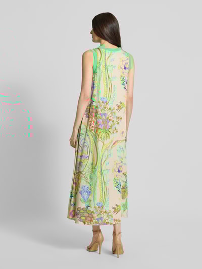 Emily Van den Bergh Maxikleid mit Rundhalsausschnitt Sand 5