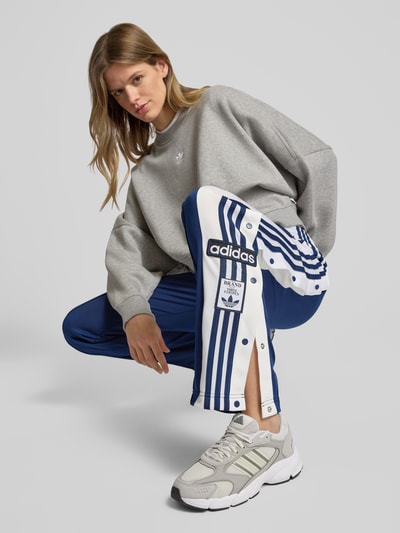 adidas Originals Regular Fit Sweatpants mit Eingrifftaschen Modell 'ADIBREAK' Blau 3