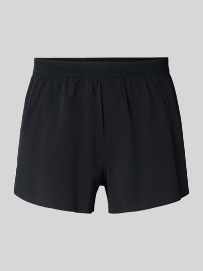 Produktfoto, schwarze Herren Shorts mit elastischem Bund, Material-Mix mit Stretch-Anteil, Regular-Fit, Modell 'SENSE AERO' von Salomon, Bundweite 39 cm, Innenbeinlänge 7 cm, glatte Textur
