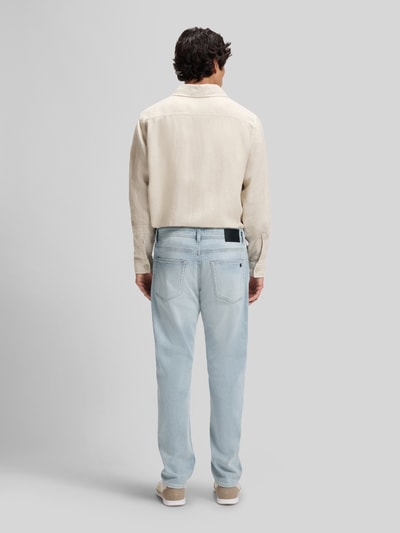 BOSS Orange Jeans o kroju regular fit z mieszanki bawełny model 'REMAINE' Jasnoniebieski 5