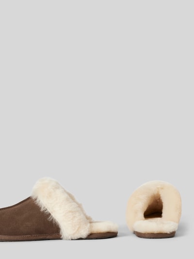 UGG Huisschoenen van leer, model 'SCUFFETTE II' Donkerbruin - 2