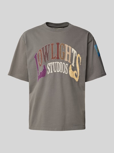 Low Lights Studios T-Shirt mit Label-Patch Modell 'SPARKLE' Stein 1