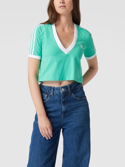 adidas Originals Cropped T-Shirt mit Label-Stitching Mint 4