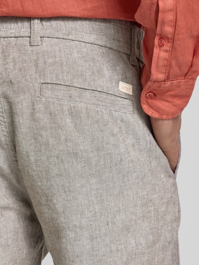 BOSS Orange Tapered fit korte linnen broek met elastische band Lichtbruin - 3