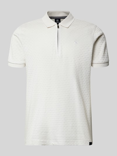 Produktfoto, Regular Fit Poloshirt mit kurzem Reißverschluss von Lerros z bawełny, fakturowany wzór, kołnierzyk polo, wyhaftowane logo, naszywka z logo, długość tyłu w rozmiarze M: 72 cm