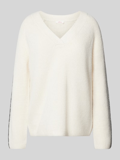 s.Oliver RED LABEL Regular Fit Strickpullover mit V-Ausschnitt und Kontrast-Details Offwhite 2