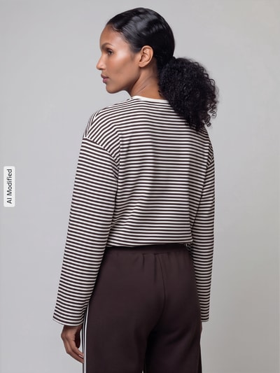 ONLY Relaxed Fit Langarmshirt aus reiner Baumwolle Modell 'FREJA' Schoko Melange 5