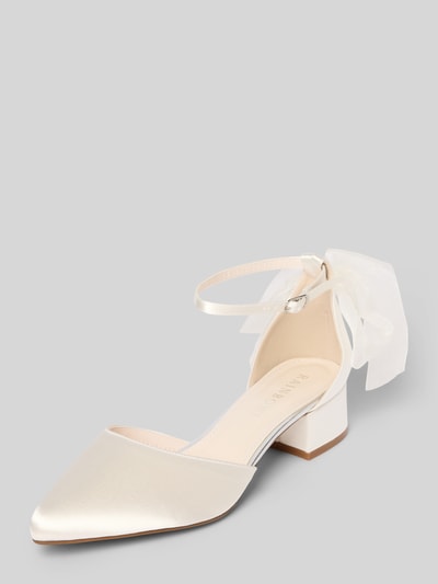 Produktfoto, Pumps aus Satin mit Blockabsatz von Rainbow Club z satyny, zaokrąglony czubek, pasek ze sprzączką, obcas słupek, wysokość obcasa: 4 cm, wysokość cholewki: 9 cm, kolor jasny beż, subtelna satynowa powierzchnia