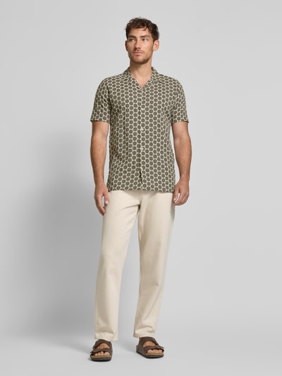 Lindbergh Relaxed Fit Freizeithemd mit Lochstickerei Mittelbraun 1