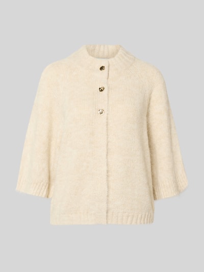 Produktfoto, Strickjacke mit 1/2-Arm Modell 'Benutta Fluffy' von Neo Noir, Damen, Material-Mix mit Baumwoll-Anteil, Relaxed-Fit, Rundhalsausschnitt, Knopfverschluss, cremefarbene weiche Textur