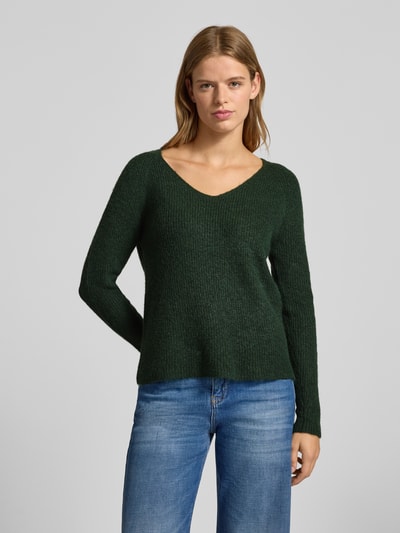 Pieces Sweter z dzianiny o kroju regular fit z prążkowaną fakturą model ‘ELLEN’ Ciemnozielony 4