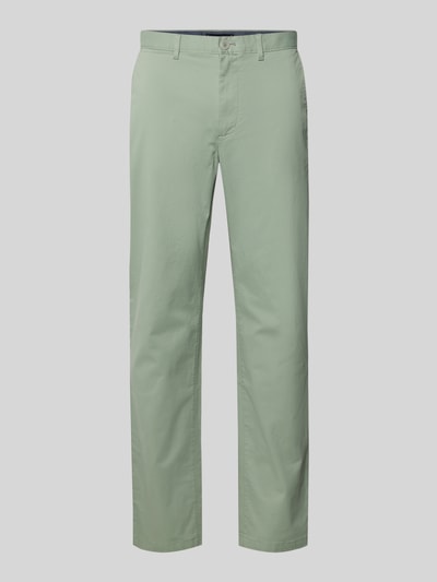 Produktfoto, Slim Fit Chino aus Baumwoll-Mix von Tommy Hilfiger in Hellgrün, unifarben, glatte Oberfläche, sichtbare Gürtelschlaufen und Knopf