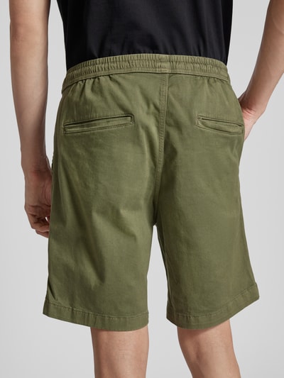 URBAN CLASSICS Regular Fit Shorts mit elastischem Bund Oliv 3